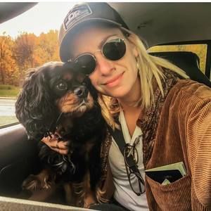 Meet your Posher, Julie